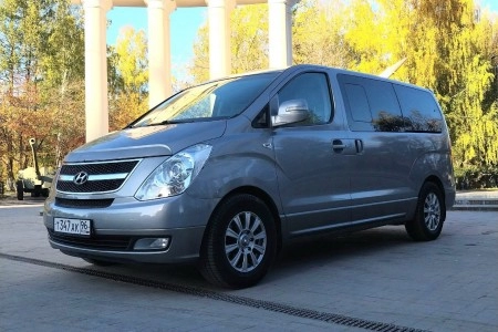 Hyundai Grand Starex