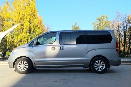 Hyundai Grand Starex