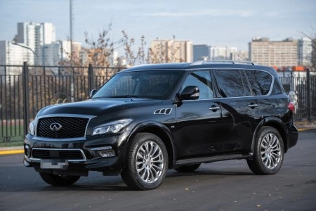 Infiniti QX80